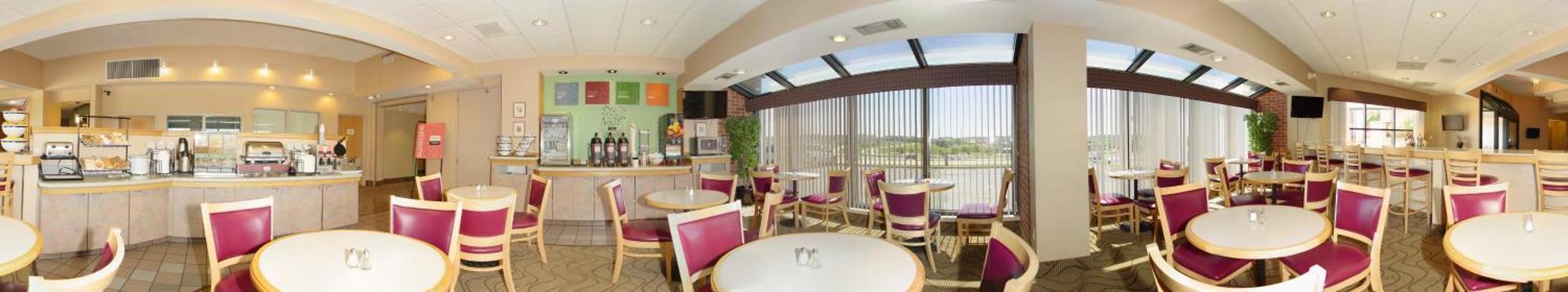 Comfort Inn & Suites Madison - Airport Eksteriør billede